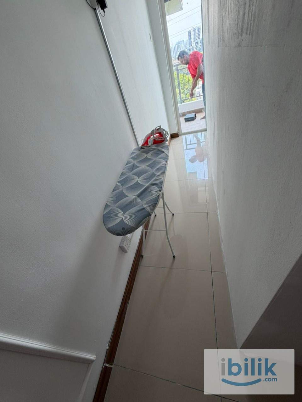 Aircond Spacious Single Room, Female Malay, Seri Puteri Condo. 1MIN CHERAS LRT Station  - Image 5