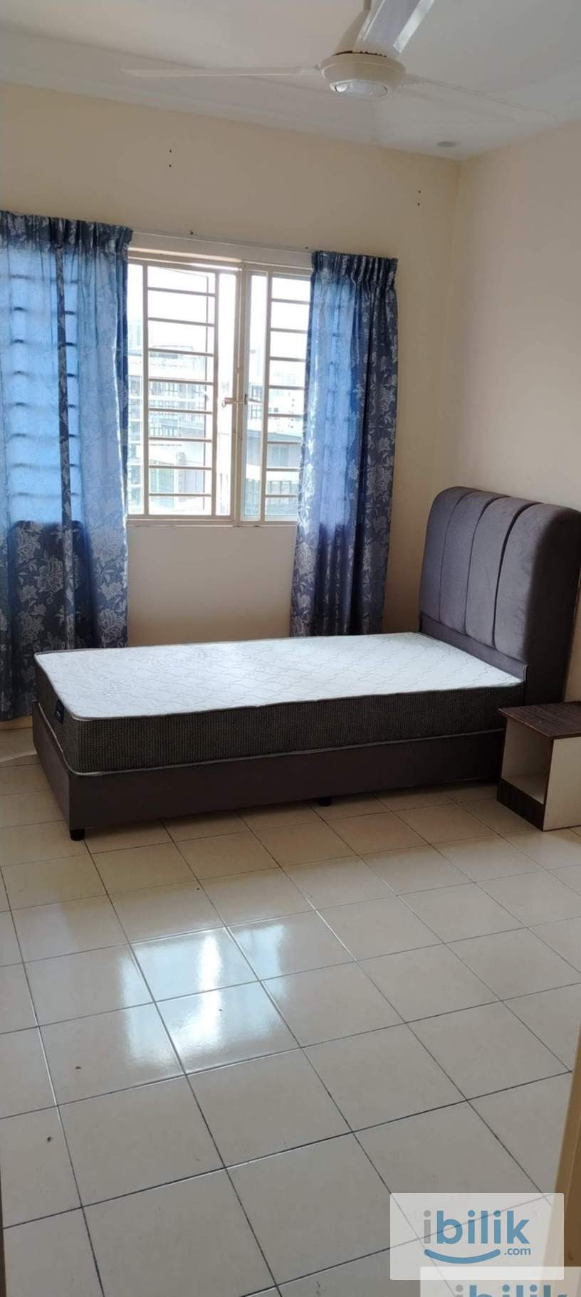 Large medium Room,Female,Cengal Condominium , LRT Salak selatan  - Image 1
