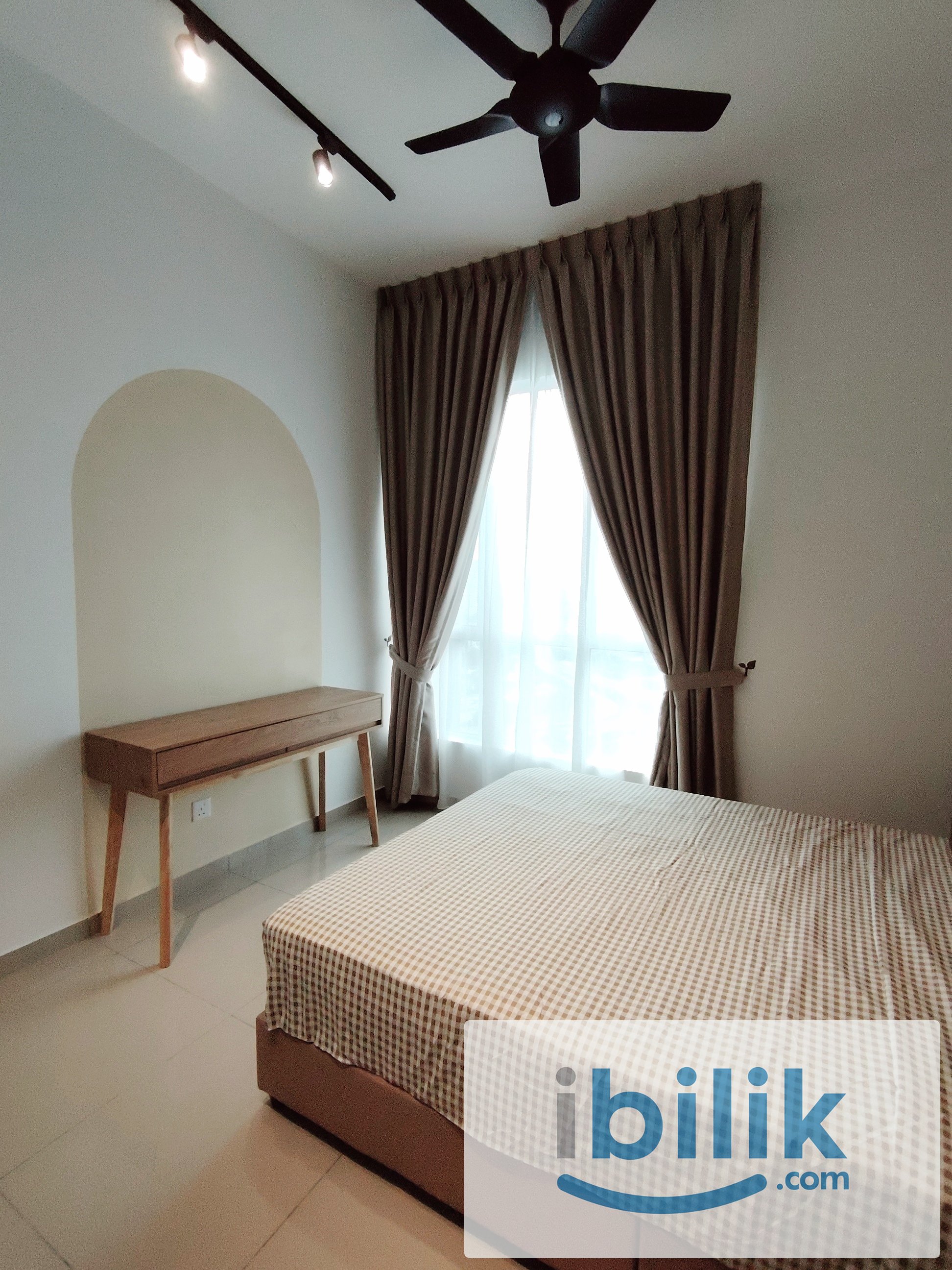 Female Unit Master Room-1 min to LRT Salak Selatan ⭐⭐⭐⭐⭐ - Image 3