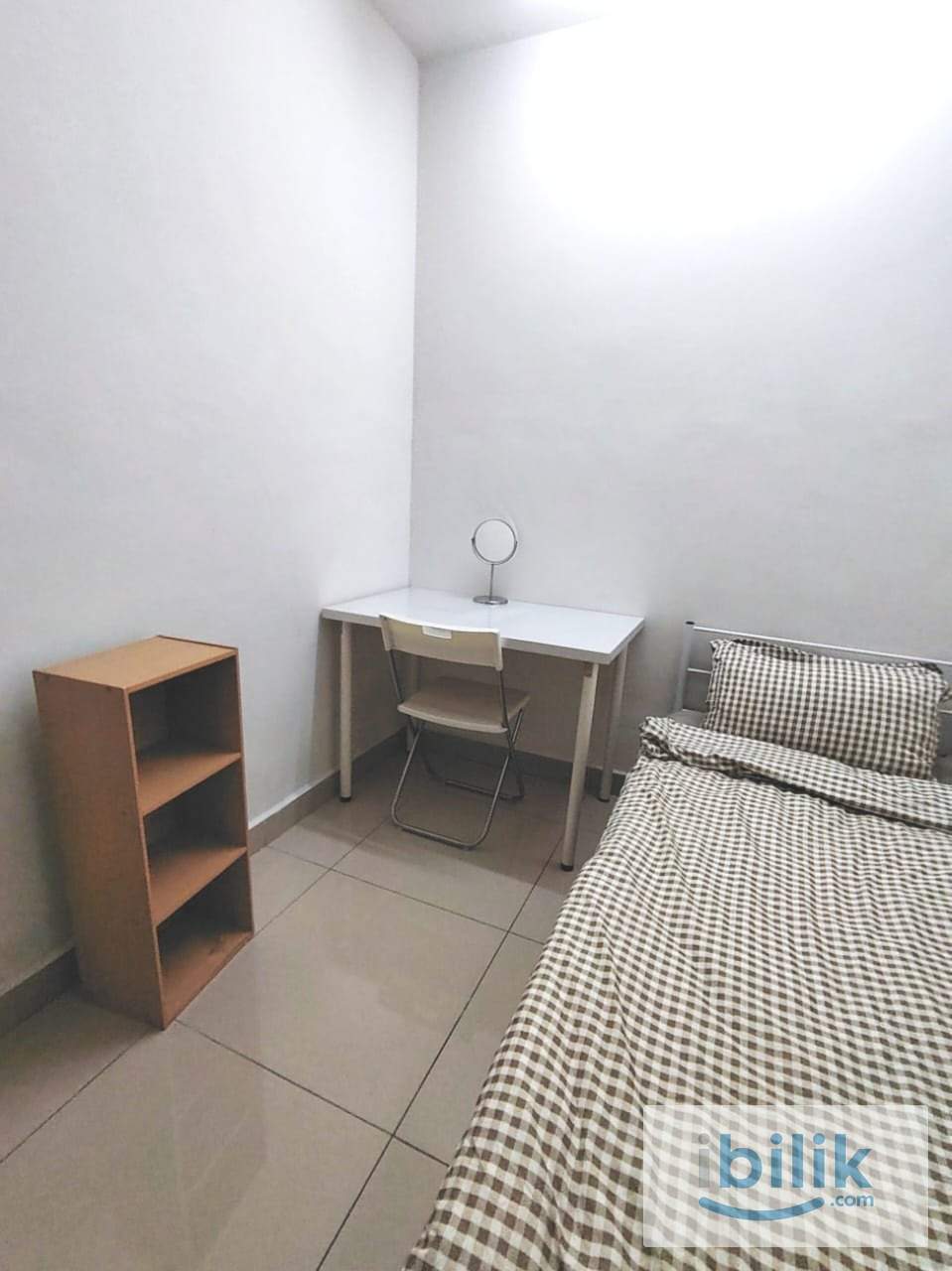 FURNISHED AIRCON SMALL ROOM SUASANA LUMAYAN⭐⭐⭐⭐⭐ - Image 1