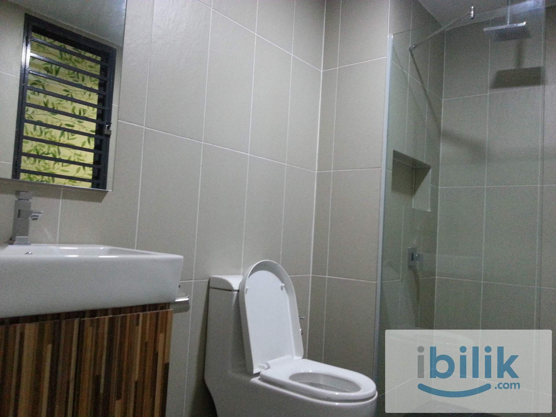 Middle Room at Cristal Residence, Cyberjaya - Image 5