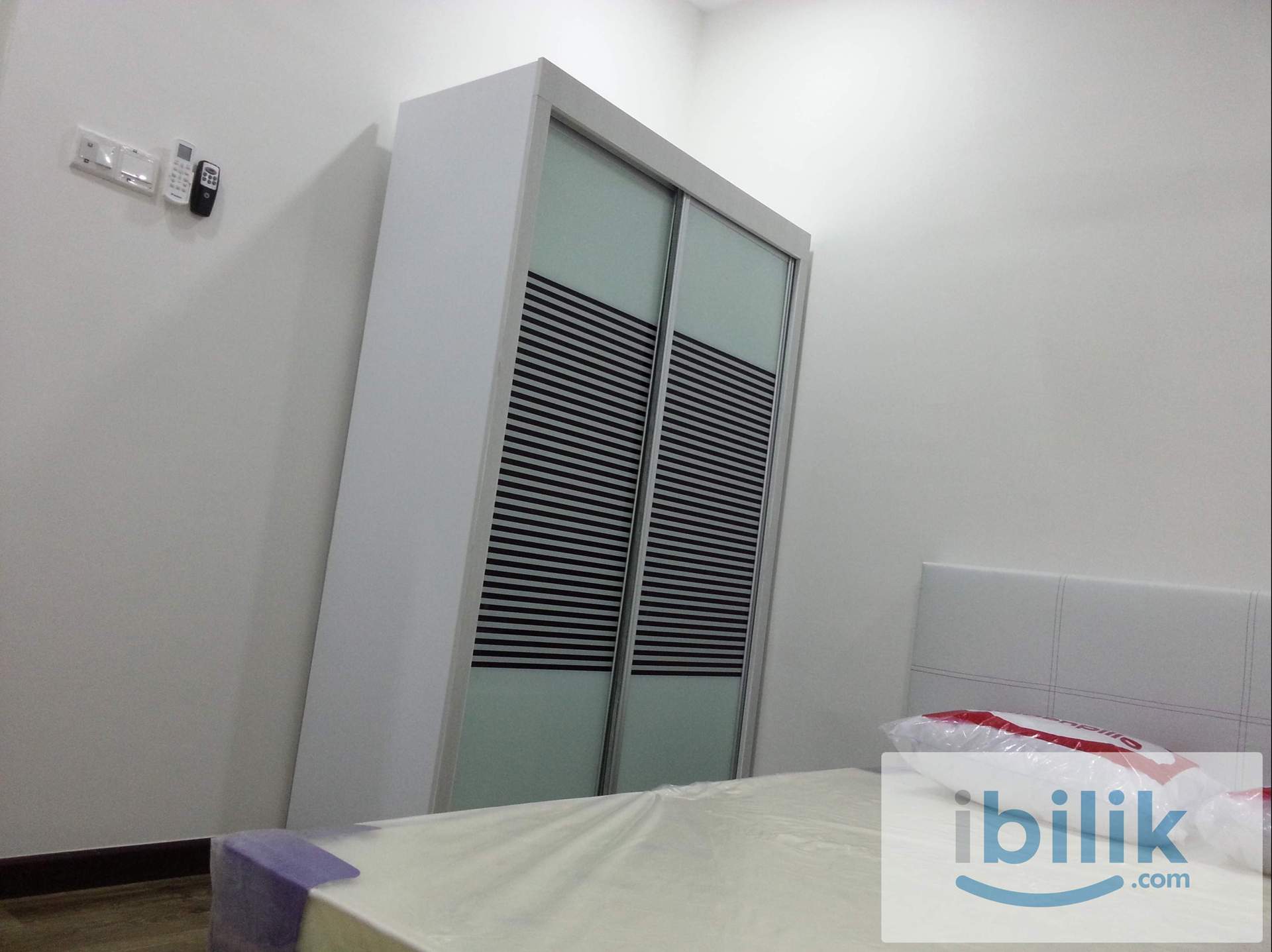 Middle Room at Cristal Residence, Cyberjaya - Image 7