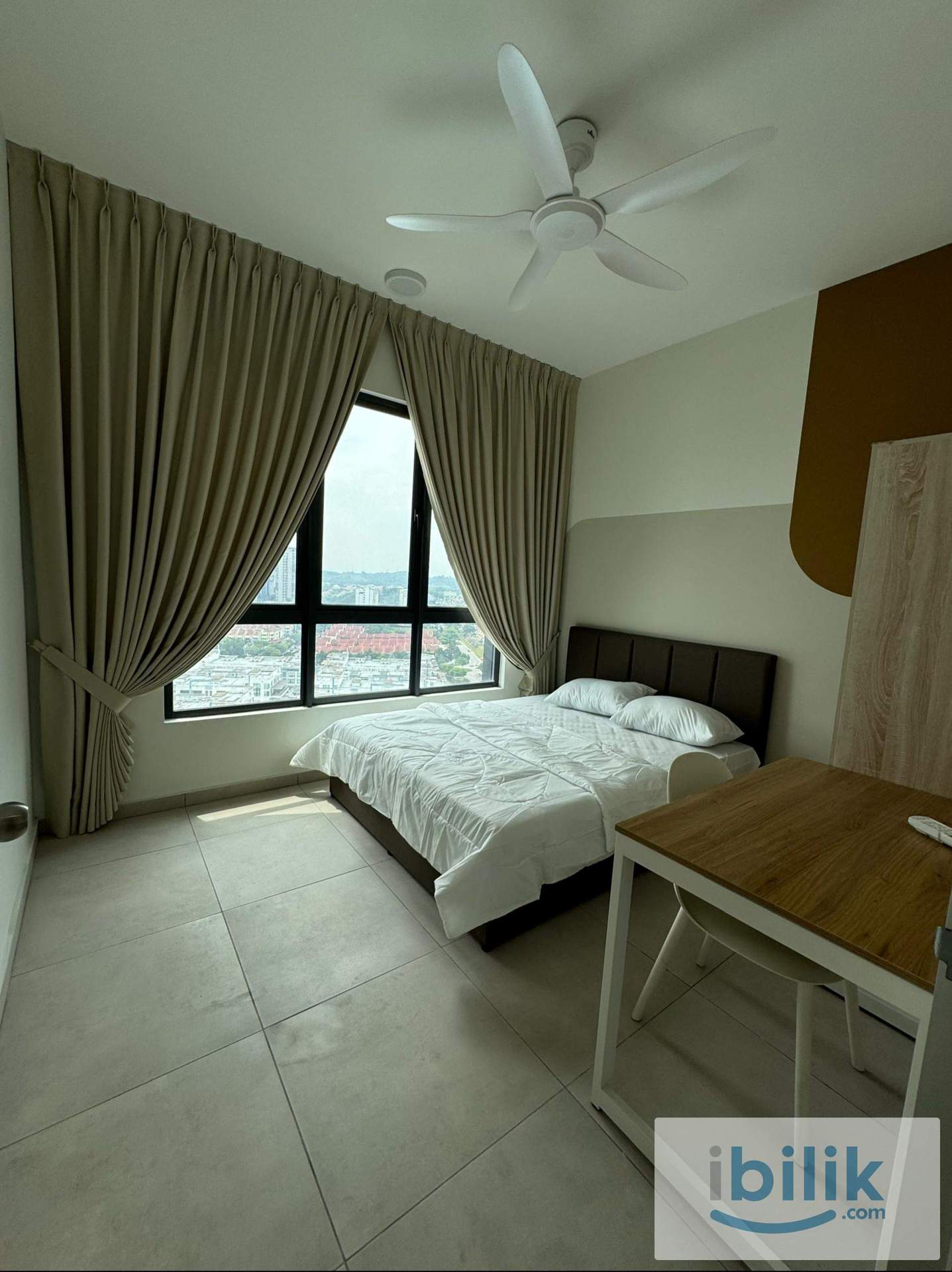 Big Middle Room Near MRT Putra Permai  - Image 2