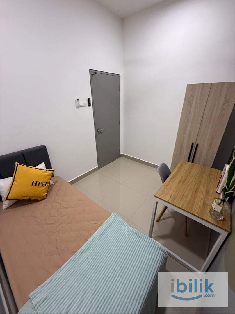 Fully Furnished Single Room near Taman Wahyu - Image 2
