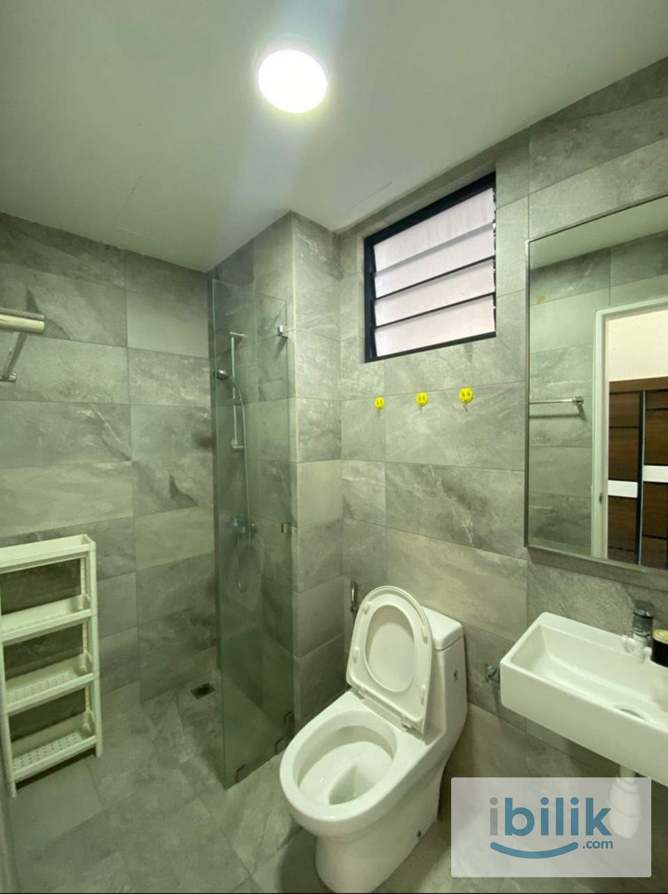 Fully Furnished Master Room at Equine Residence  - Image 1