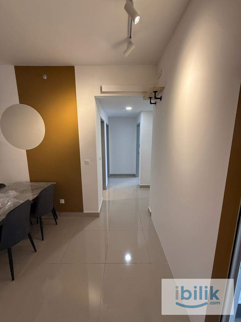 Fully Furnished Beautiful Balcony Room in Kepong  - Image 2
