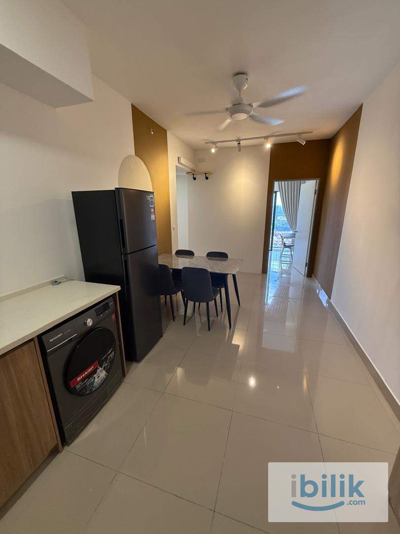 Fully Furnished Beautiful Balcony Room in Kepong  - Image 3