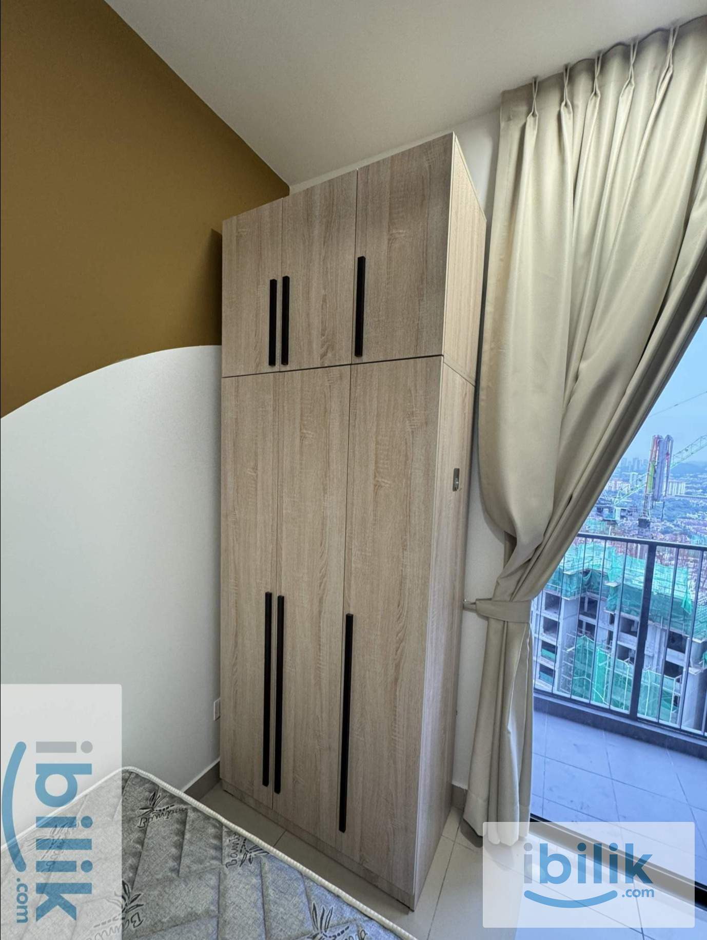 Fully Furnished Beautiful Balcony Room in Kepong  - Image 7