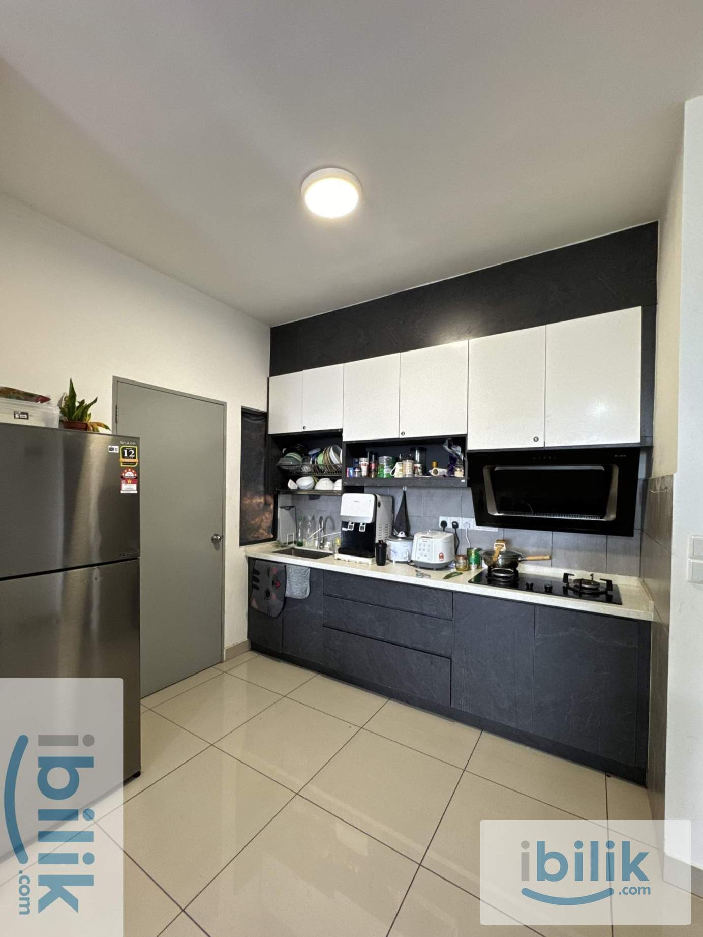 Near Maluri MRT Fully Furnished Middle Room  - Image 6