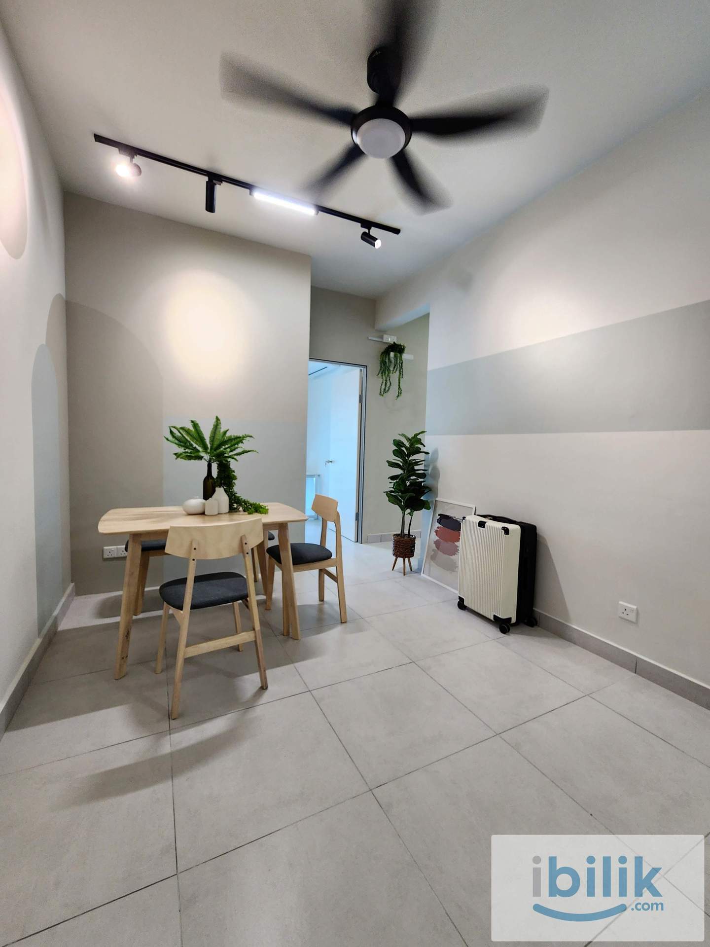 Fully Furnished Master Room near Taman Connaught MRT  - Image 3