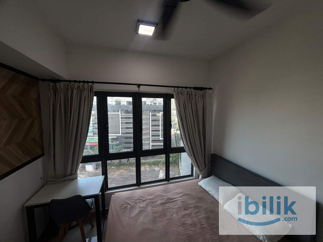 Beautiful View Fully Furnished Middle Room near Sentul  - Image 4