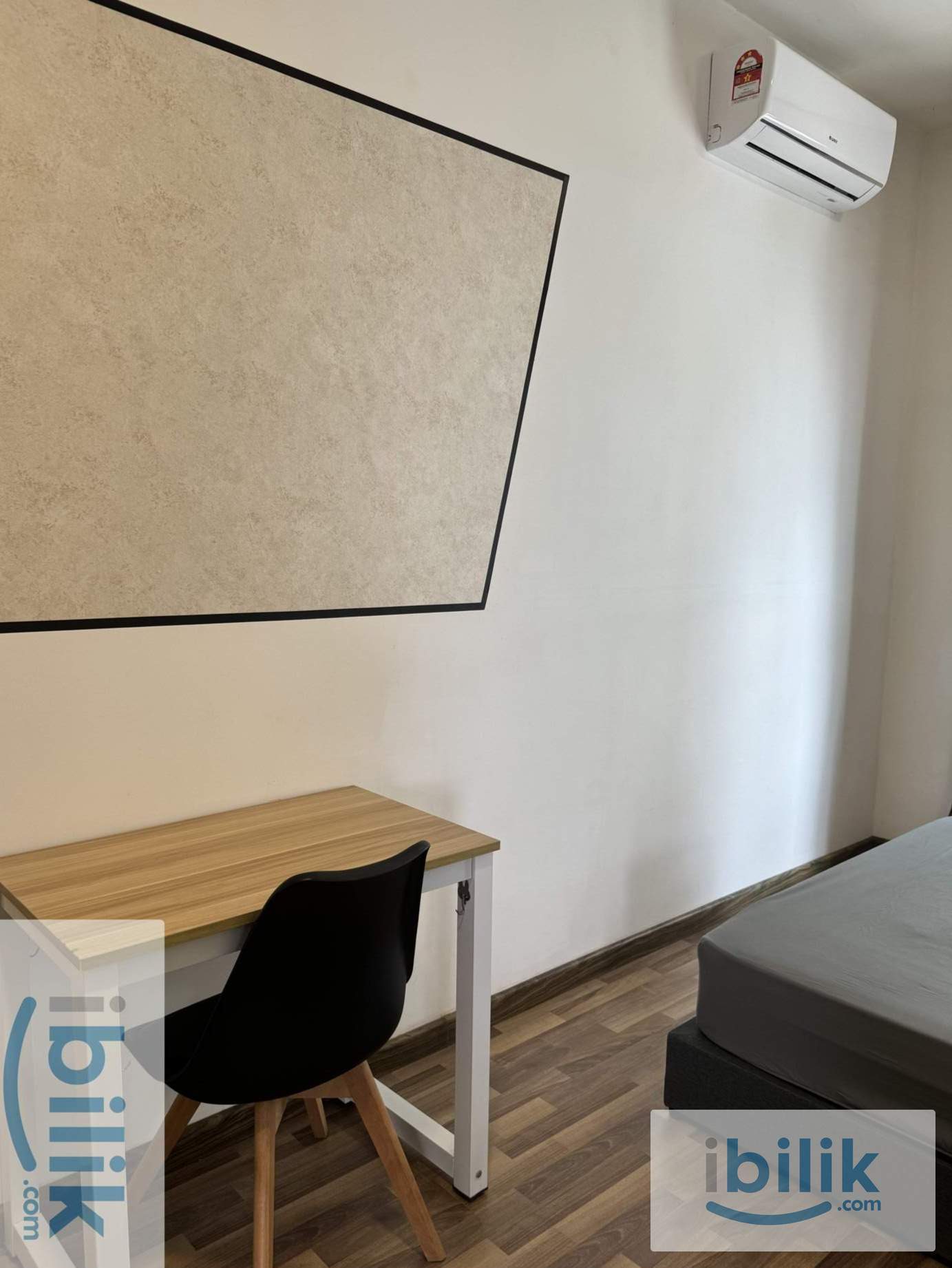 Fully Furnished Cosy Medium Room at RiRiverville  - Image 3