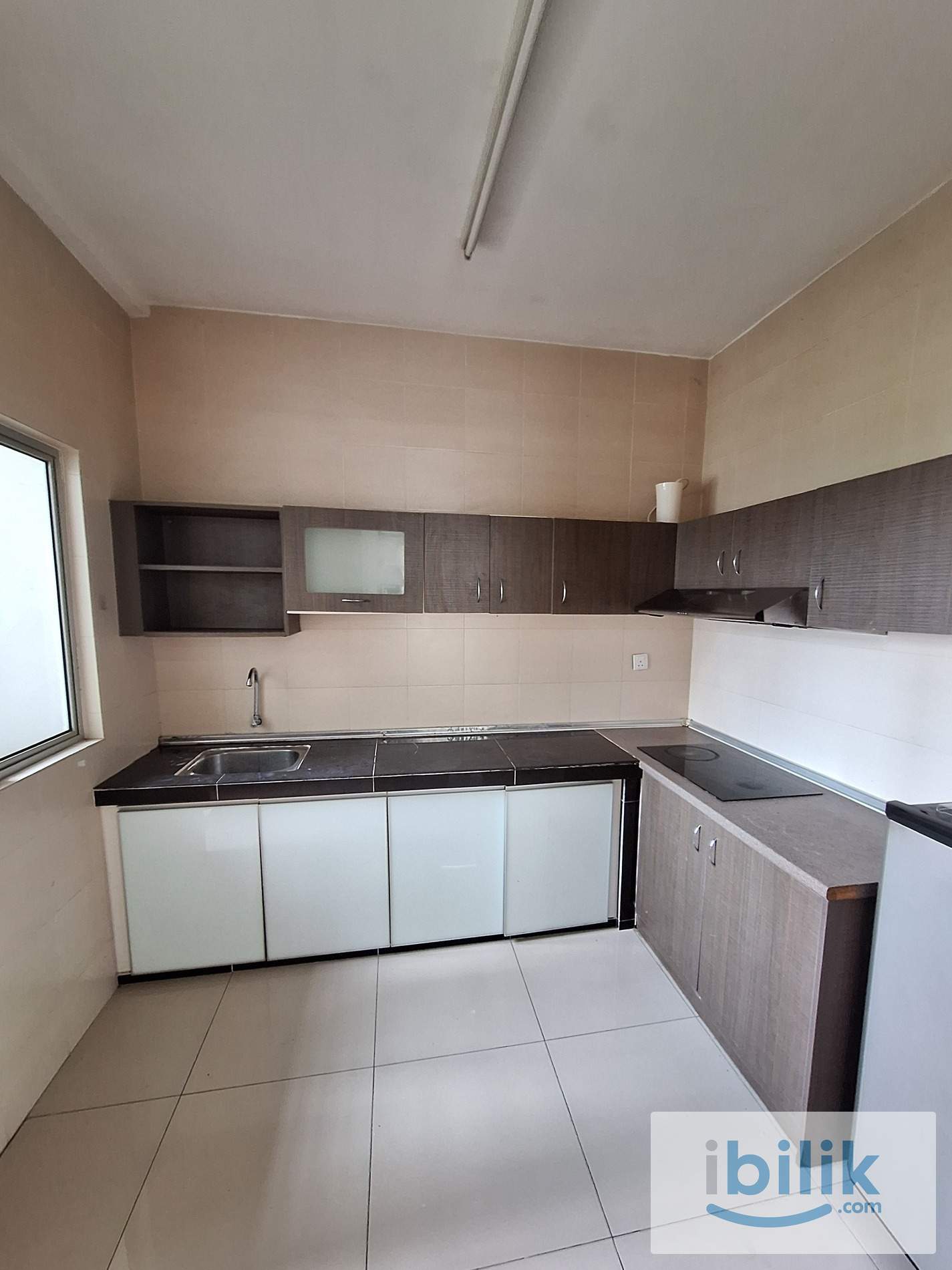The Arc @ Cyberjaya 3 bed with fully furnished rental RM1400 only - Image 3