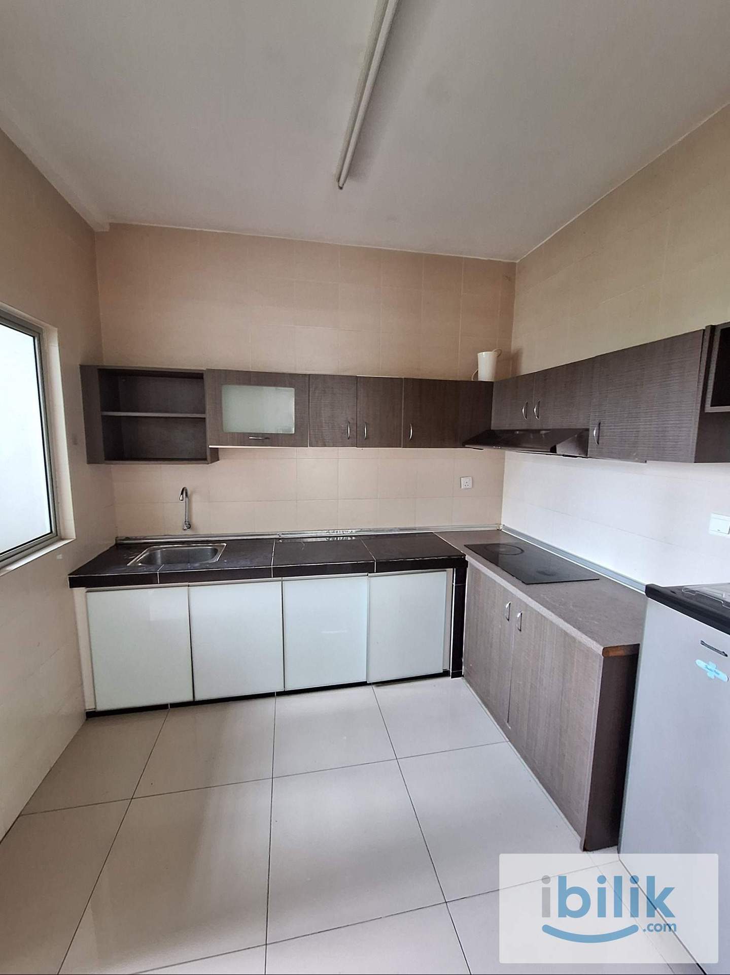 The Arc@ Cyberjaya fully furnished monthly rental RM 1400 - Image 2