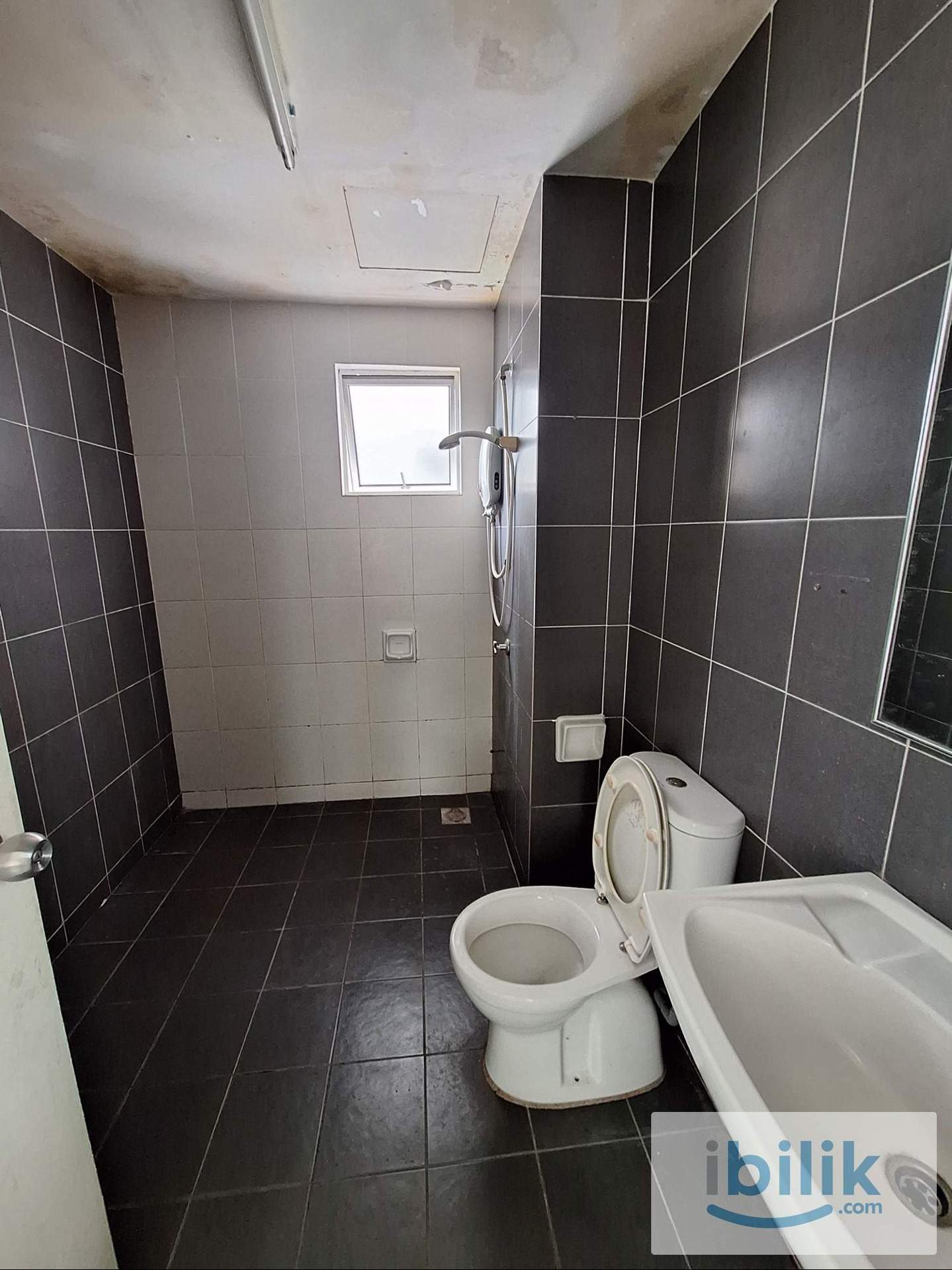 The Arc @ Cyberjaya 3 bed fully furnished - Image 5