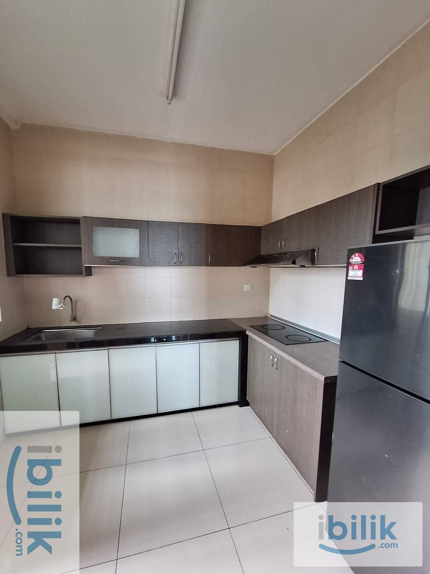 The Arc@ Cyberjaya fully furnished monthly rental RM 1500 only - Image 4
