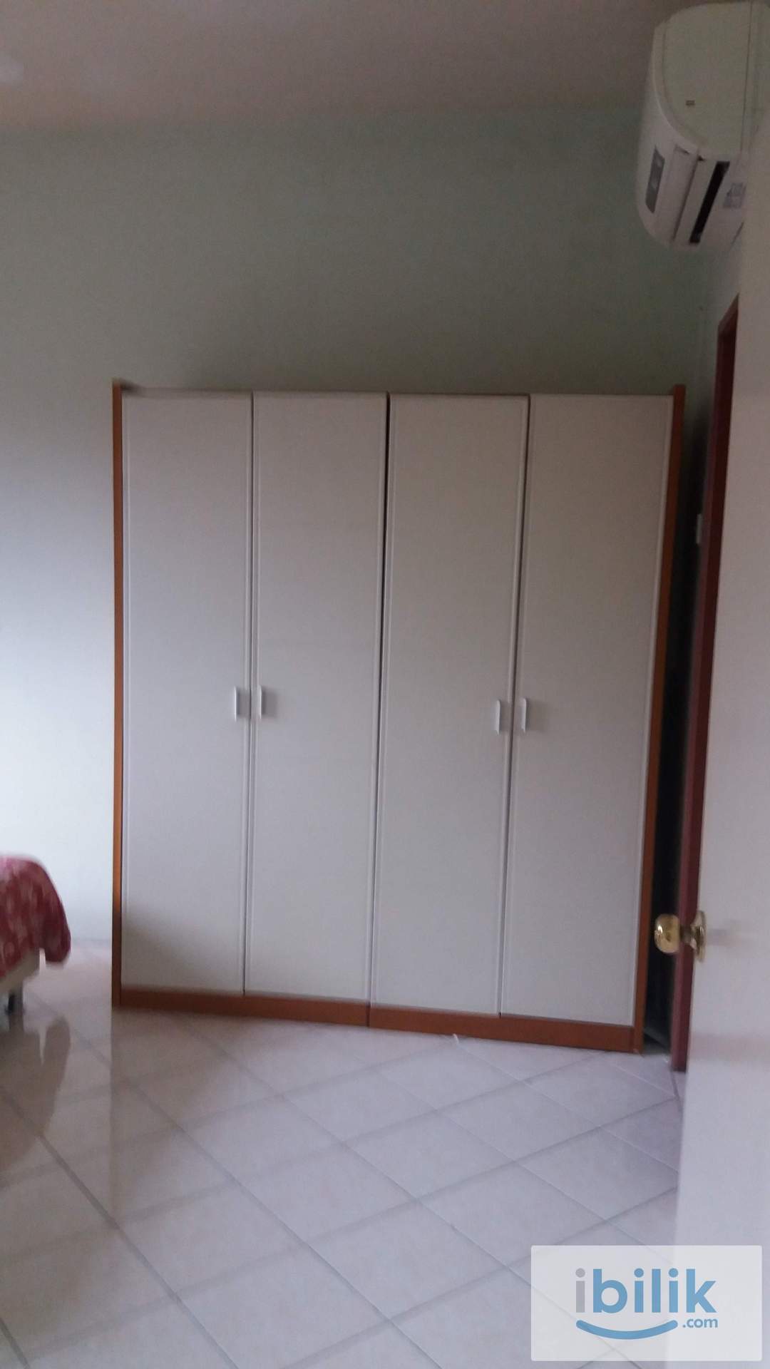 Master room with aircond (Bed+wardrobe) RM700/mth..indoor carpark+Utility - Ready to move in 1st Apr. 2026 - Image 2