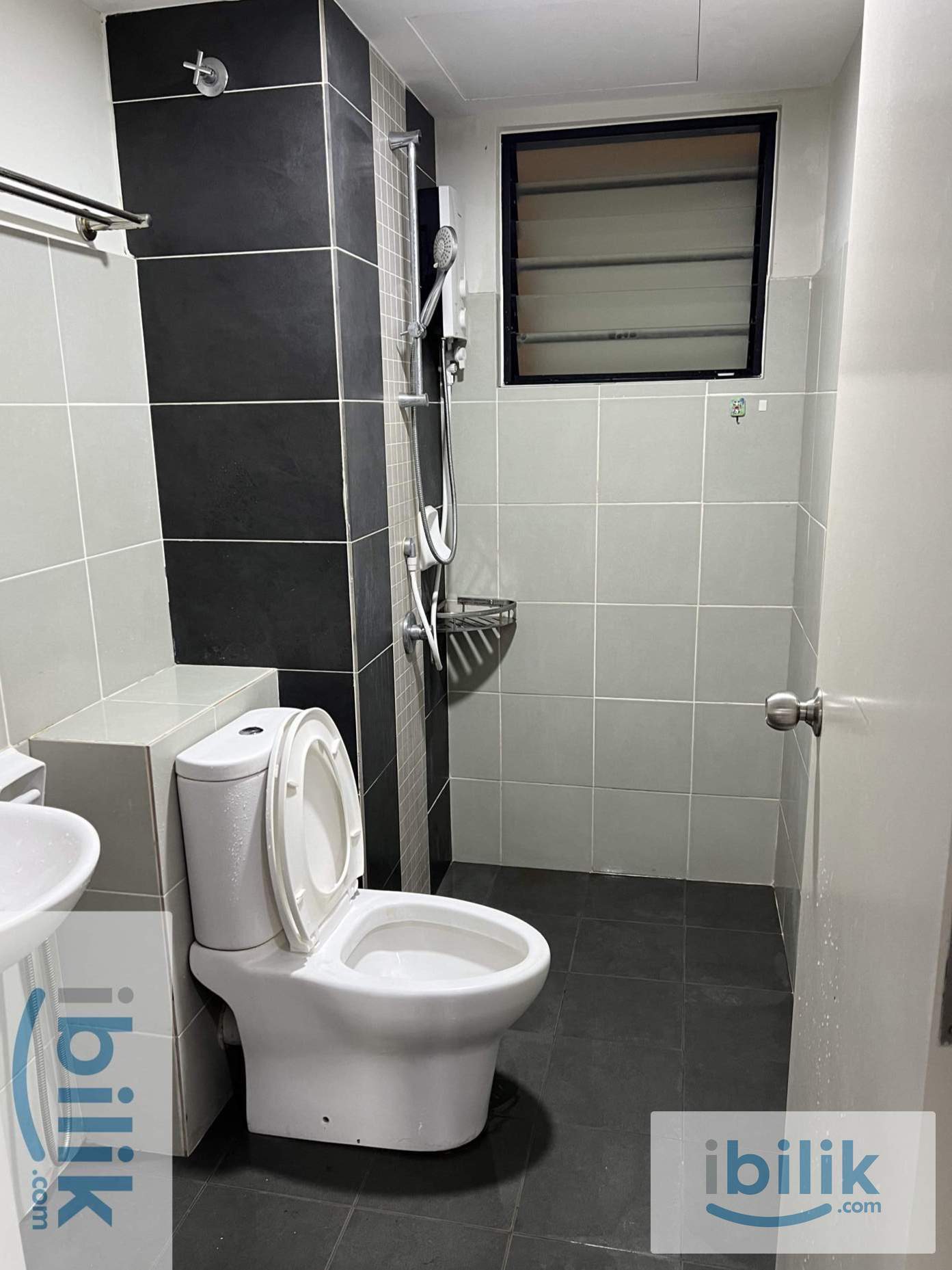 Chinese Middle Room in Kajang - Image 5