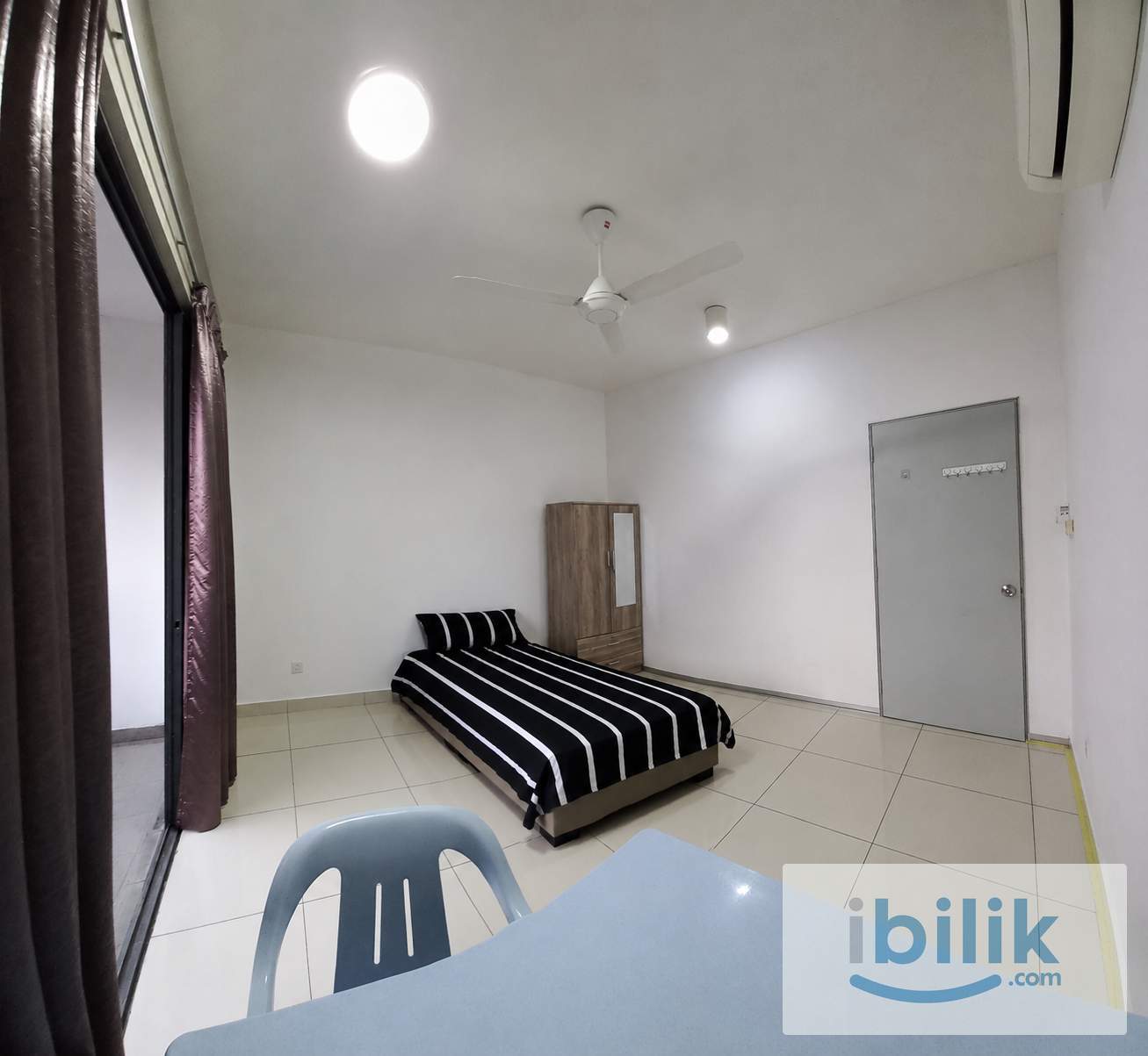 Balcony Room at You Vista, Batu 9 Cheras 5mins walk to MRT Taman Suntex - Image 2