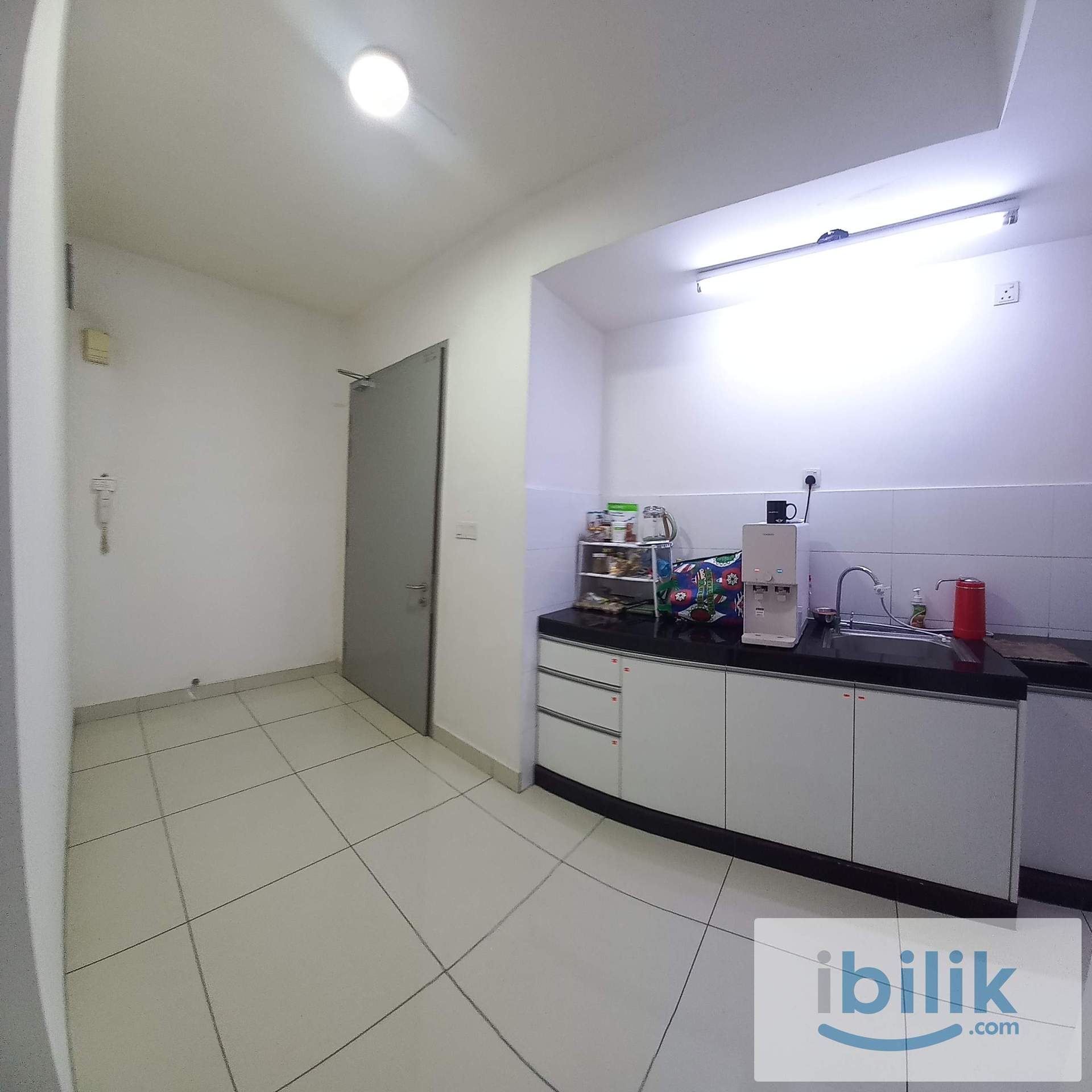Balcony Room at You Vista, Batu 9 Cheras 5mins walk to MRT Taman Suntex - Image 3