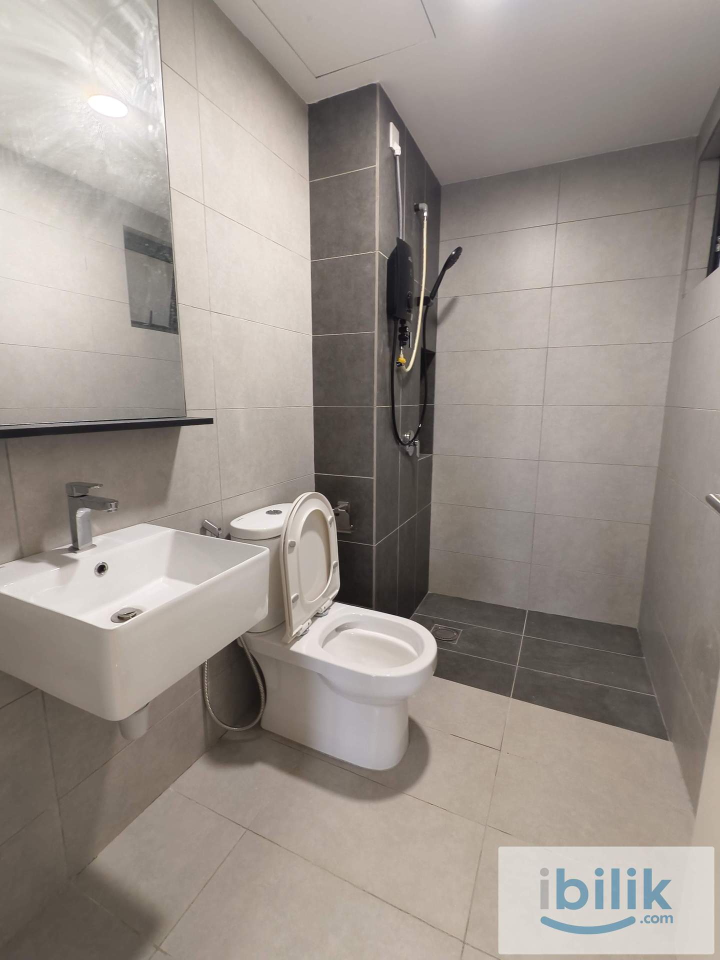 Medium Room For Rent @ D'Erica DErica Damansara Perdana Mutiara Damansara PJ Trade Centre Empire City - Image 5