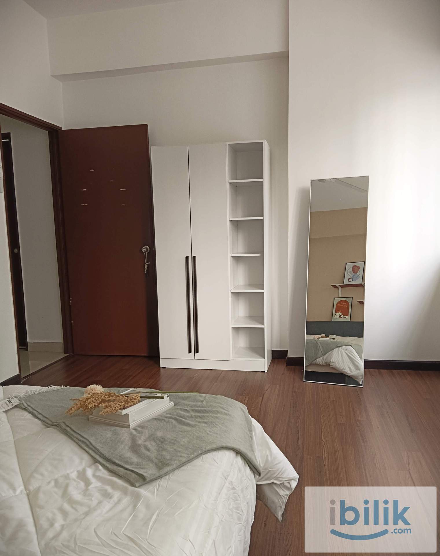 Master bedroom - Image 3