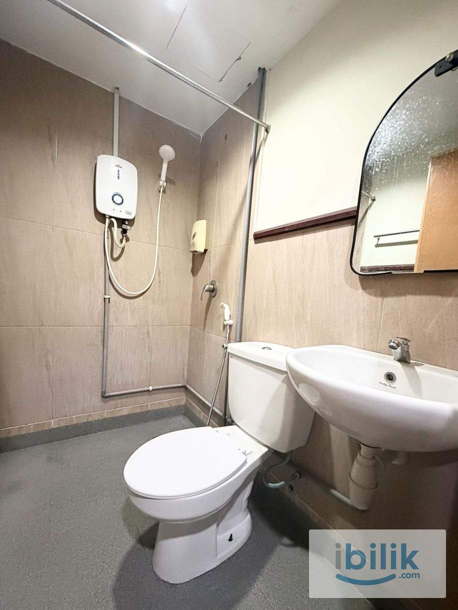 Single Room at Puchong - Image 2