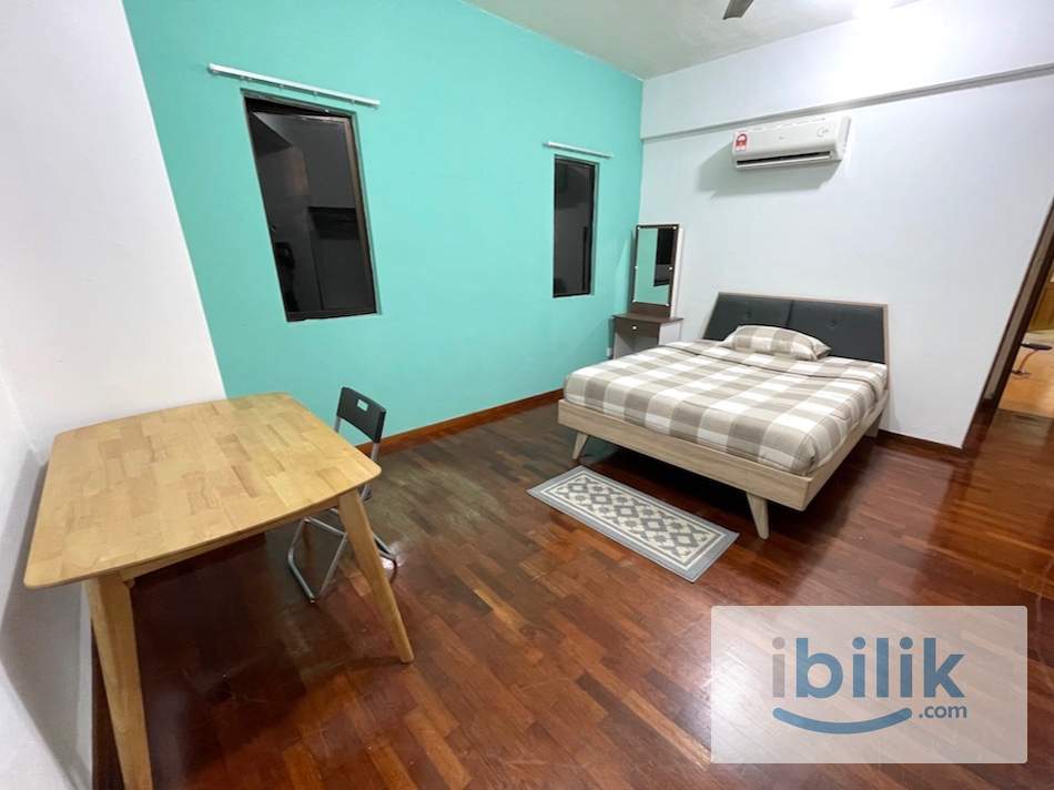 Cozy Furnished Master Room For Student And Working Professional In Cyberjaya - Image 3