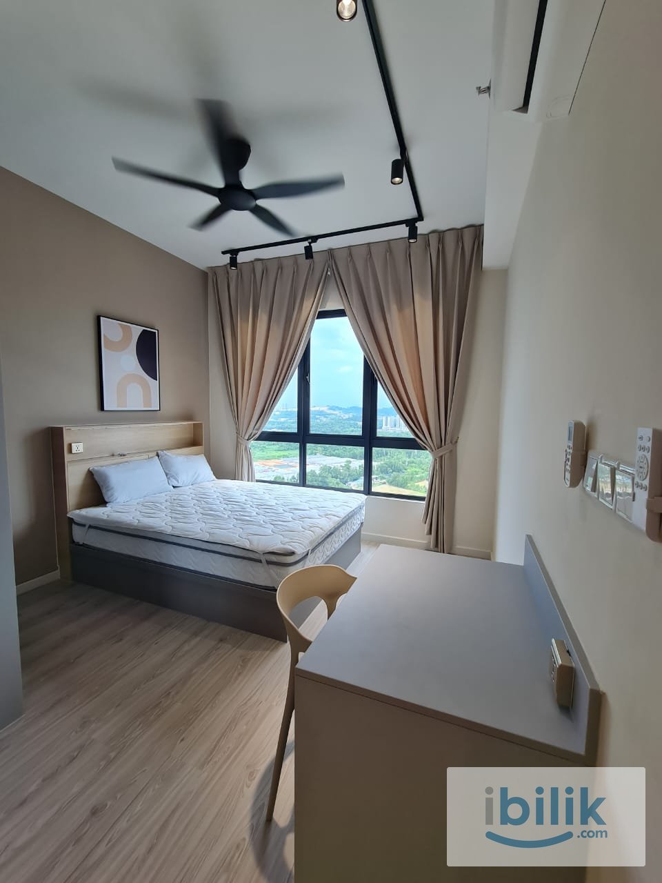 Zero Deposit Female Masteroom Available At Meta Residence, Seri Kembangan - Image 1