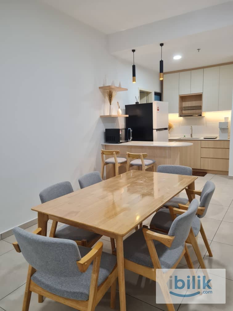 Middle Room With Low Deposit at Meta Residence, Seri Kembangan  - Image 2