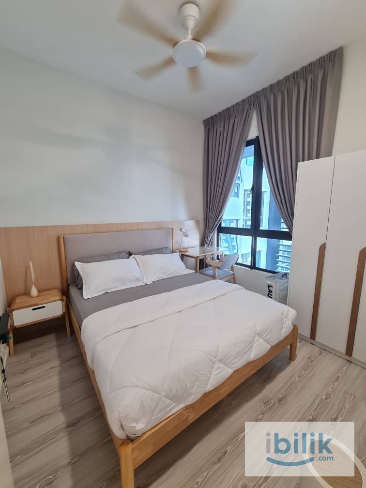 Middle Room With Low Deposit at Meta Residence, Seri Kembangan  - Image 4
