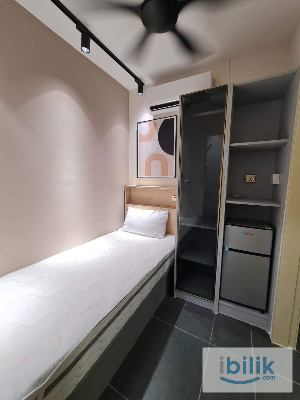 Low Deposit Attached With Private Bathroom  - Image 1