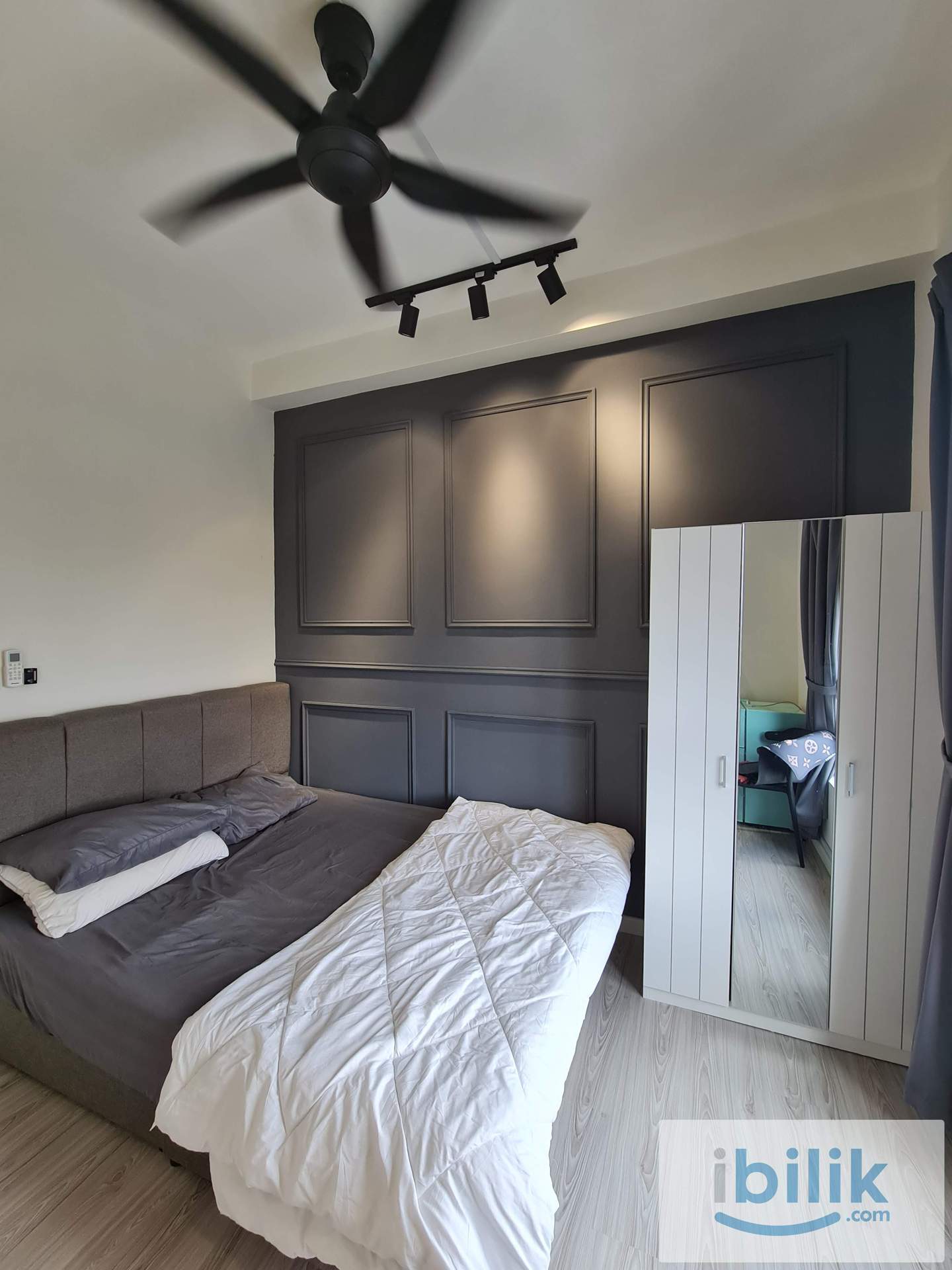 Whole Unit For Muslim Tenant Middle Room At Meta Residence, Seri Kembangan  - Image 1
