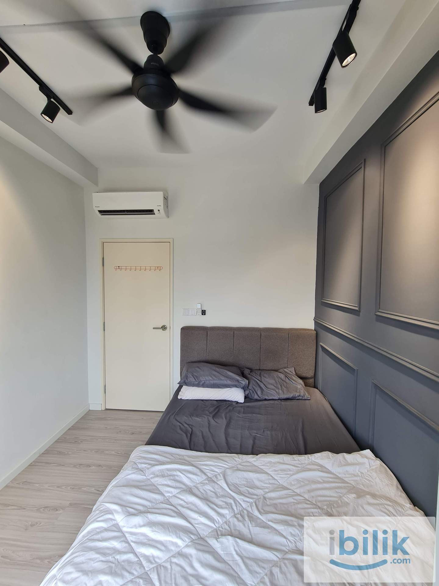 Whole Unit For Muslim Tenant Middle Room At Meta Residence, Seri Kembangan  - Image 2