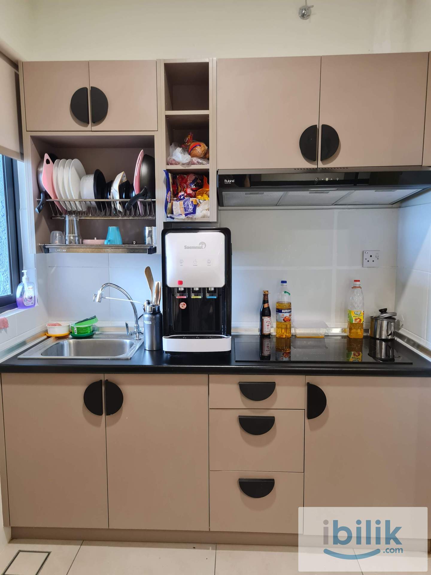 Single Room With Space Suitable For Student/Budget Tenant  - Image 3