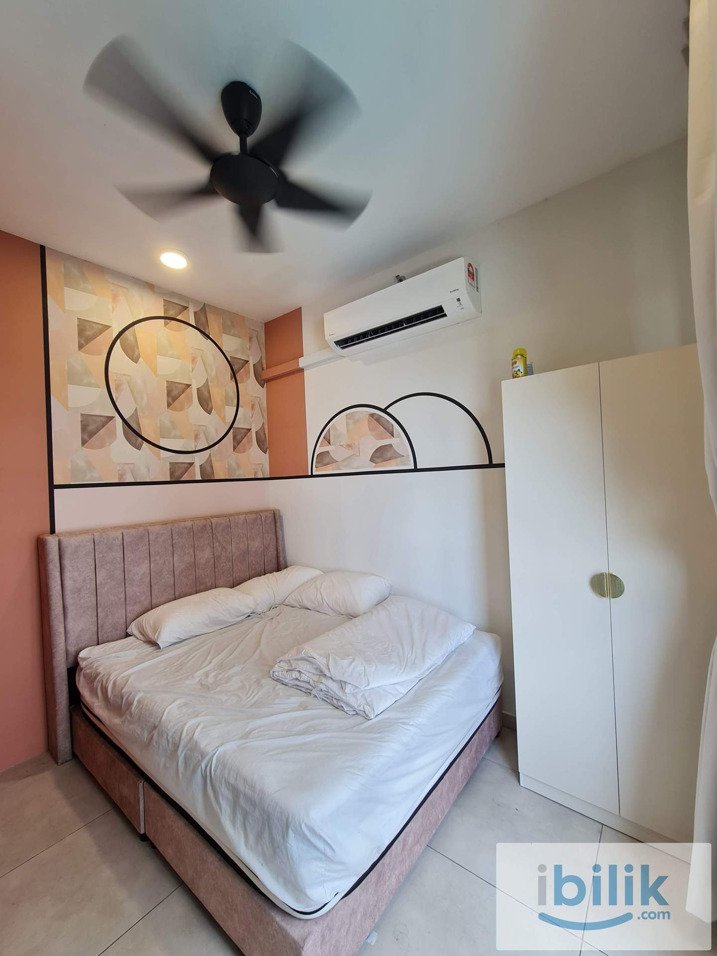 Middle Room With Low Deposit At Meta Residence, Seri Kembangan  - Image 1