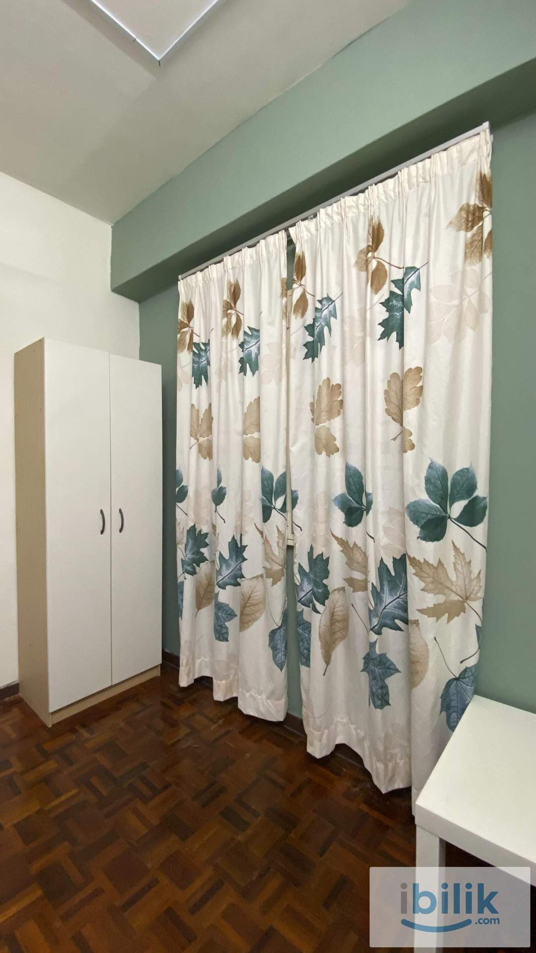 Middle Room To Let For FEMALE @Bayu Tasik Condo Nearby LRT - Image 3