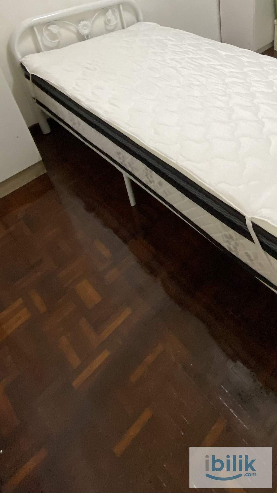 Middle Room For Rent (FEMALE ONLY) @ Bayu Tasik Condo Near LRT & HUKM - Image 4