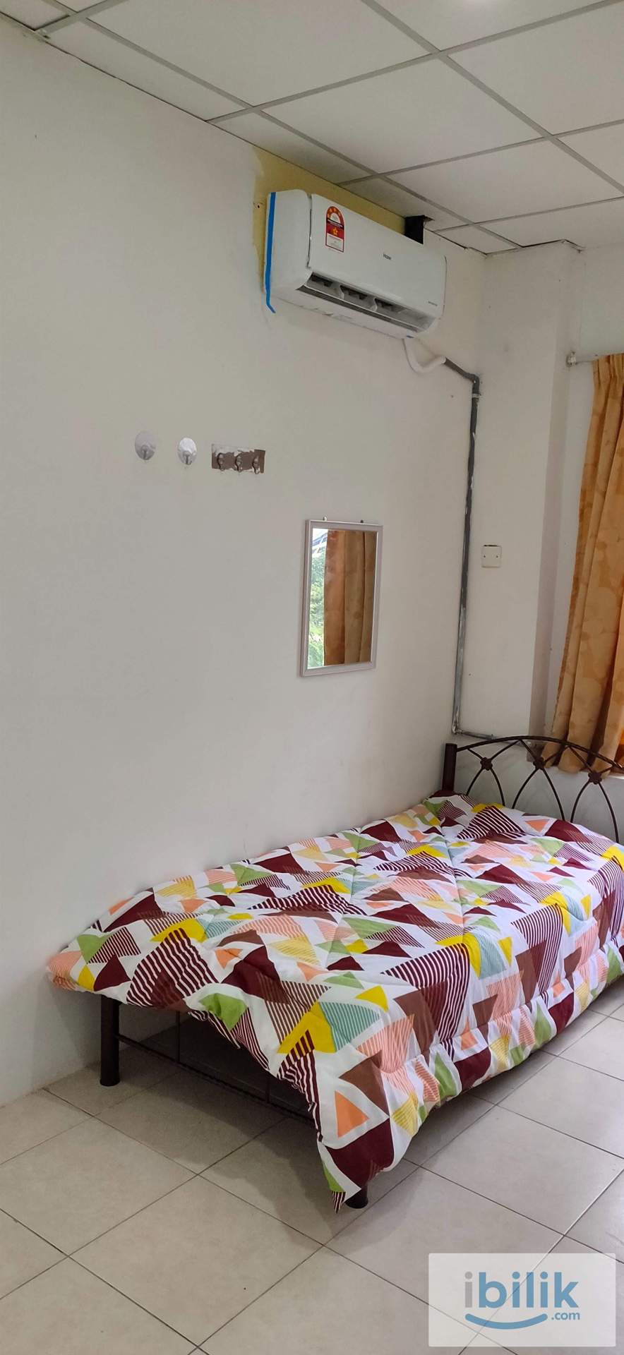 Cyberia Smarthome. C . Furnished NONsharing middle room Airconditioned. - Image 7