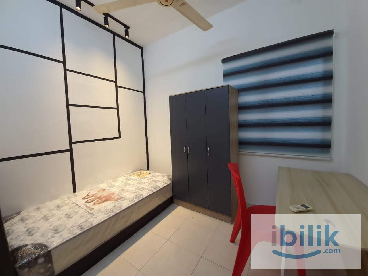 Comfort Medium Room at SuriaMas, Bandar Sunway, Medium Room at SuriaMas, Bandar Sunway - Image 1