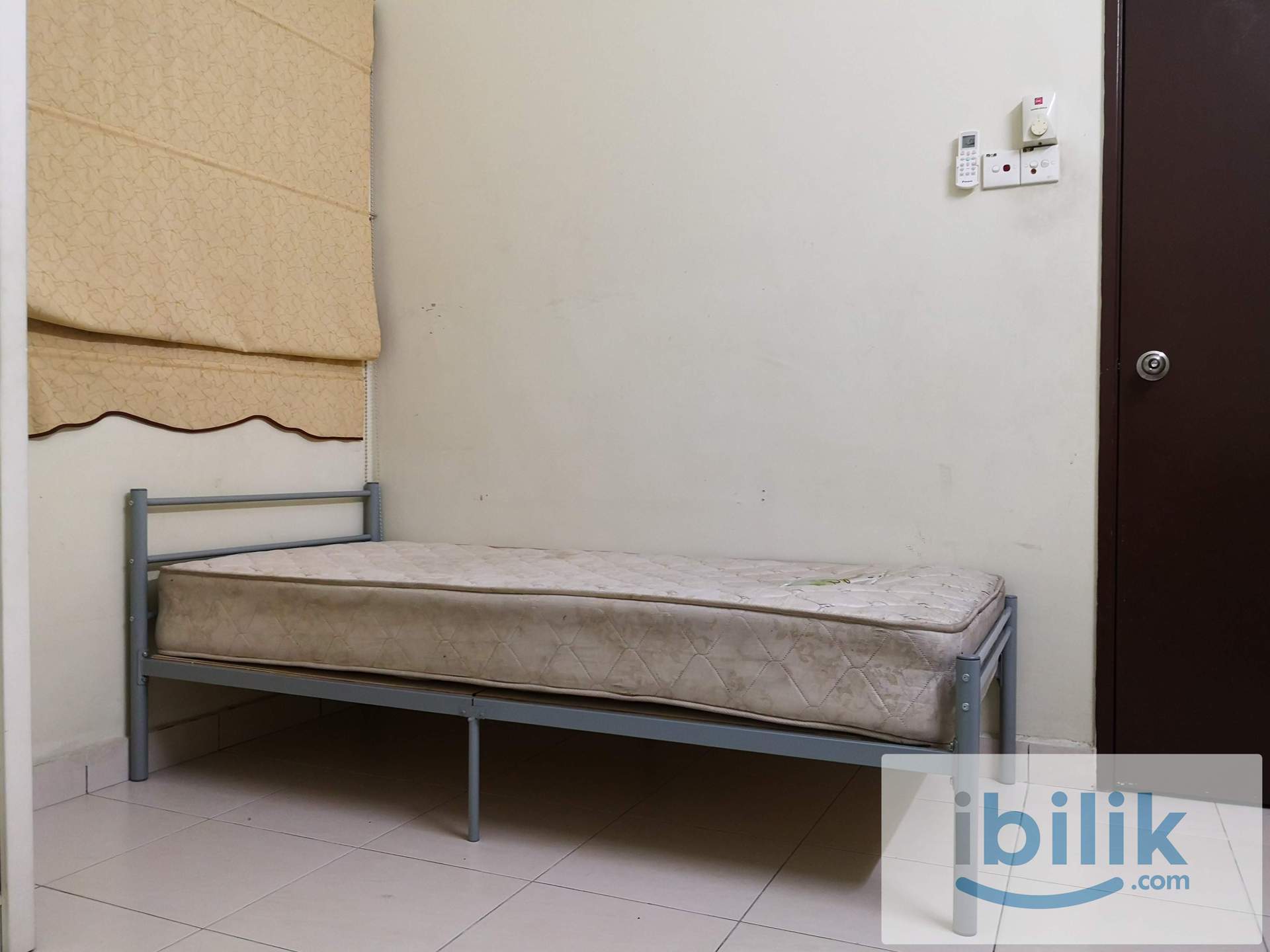 Middle Room @ Kota Kemuning (Near Mc Donald) - Image 4