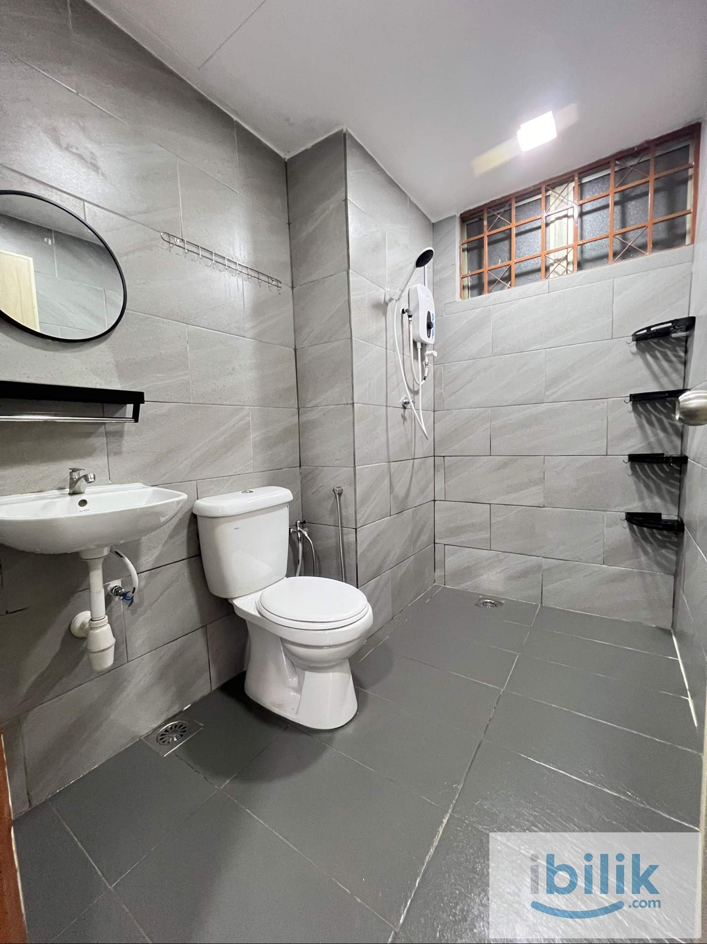 Newly Renovated Fully Furnished Bedroom at Bukit OUG Condo, Bukit Jalil Awan Besar LRT Station - Image 3