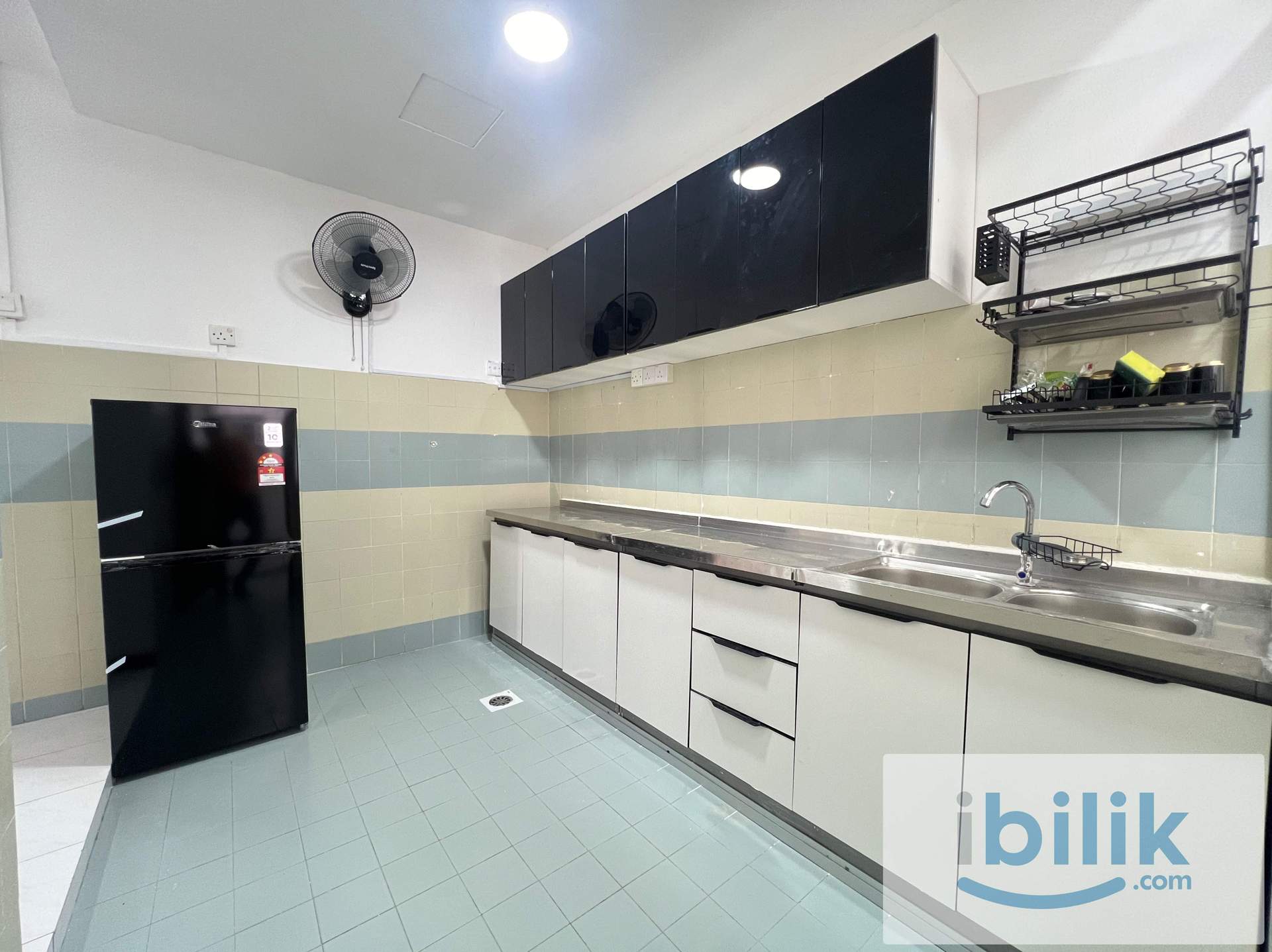 Newly Renovated Fully Furnished Bedroom at Bukit OUG Condo, Bukit Jalil Awan Besar LRT Station - Image 3