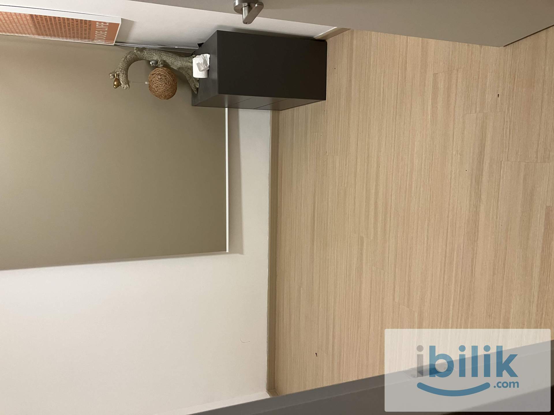 Medium room for rent - Image 4
