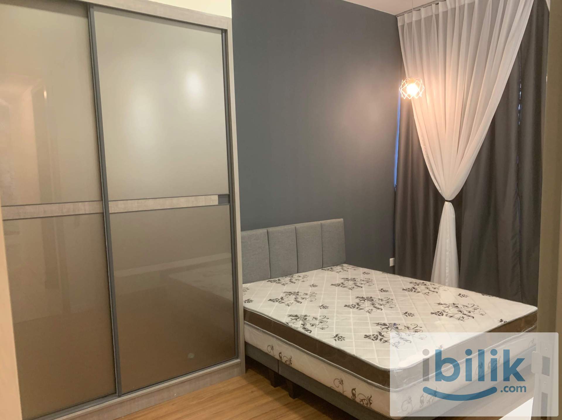 Master Bedroom wt Private Toilet , walk to Dasein Academy - Image 1