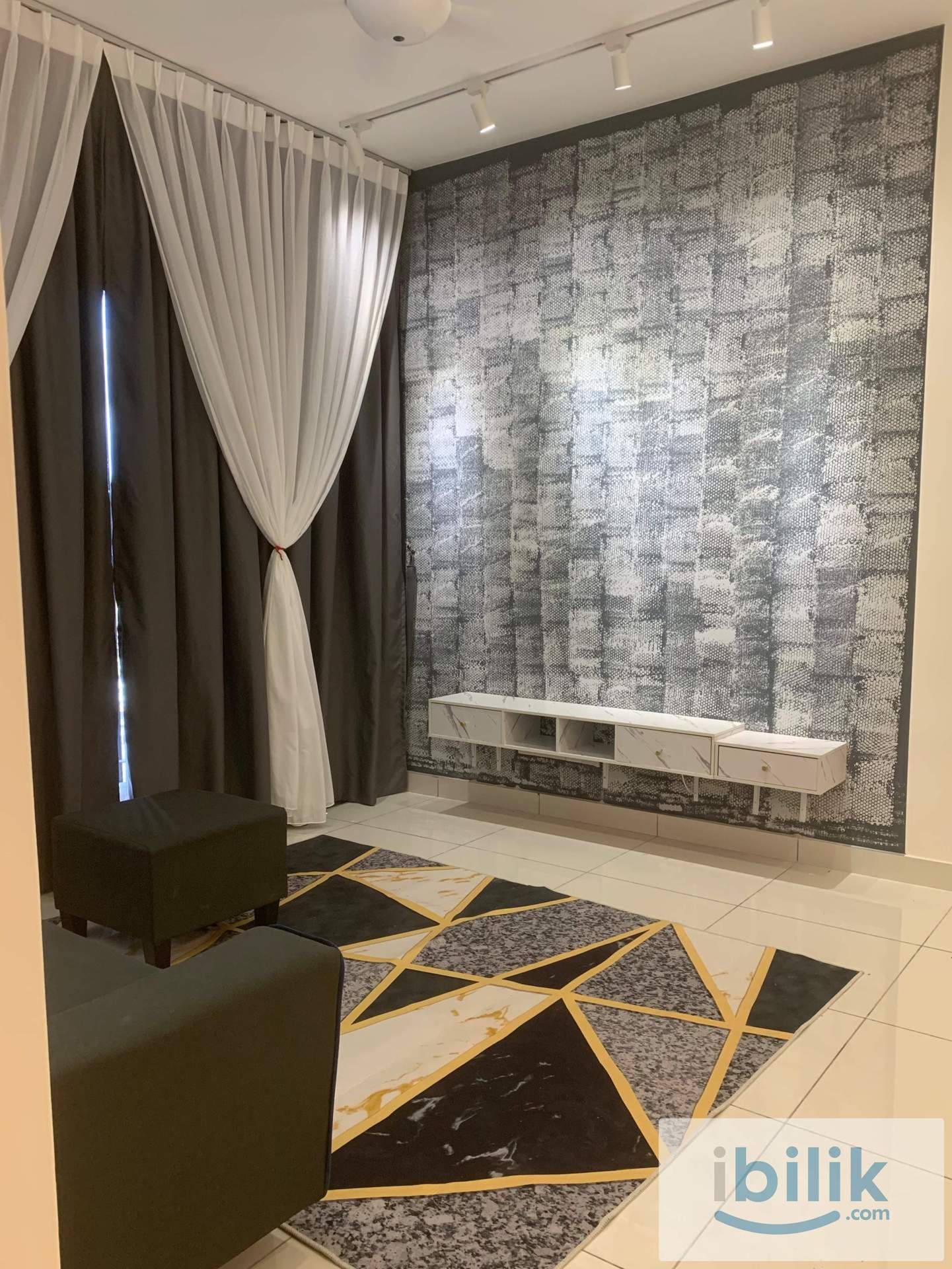 Master Bedroom wt Private Toilet , walk to Dasein Academy - Image 3