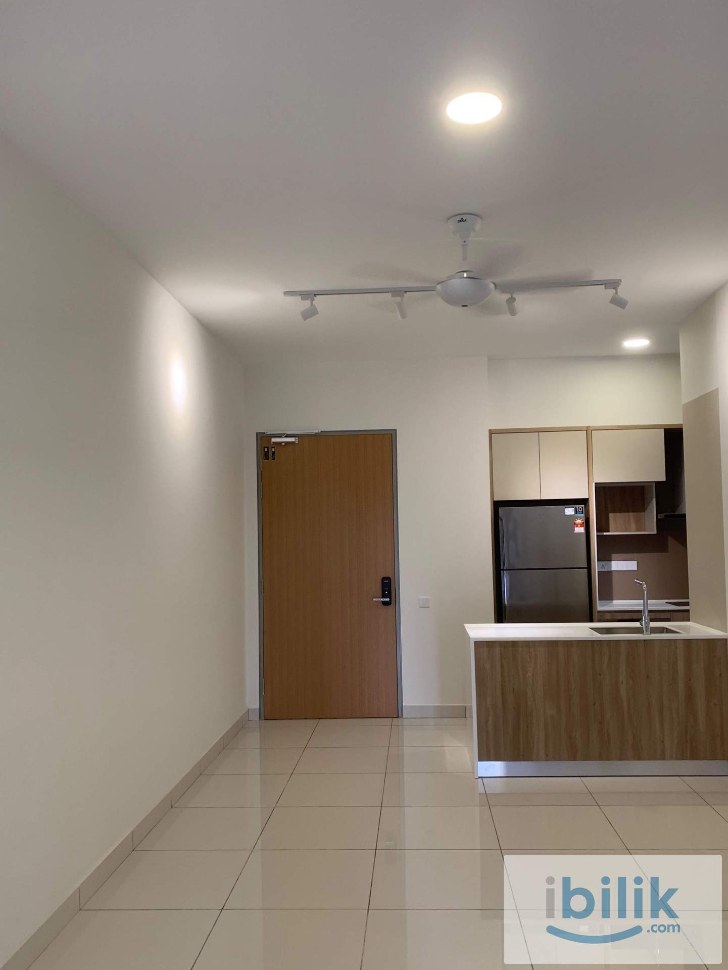 Master Bedroom wt Private Toilet , walk to Dasein Academy - Image 5