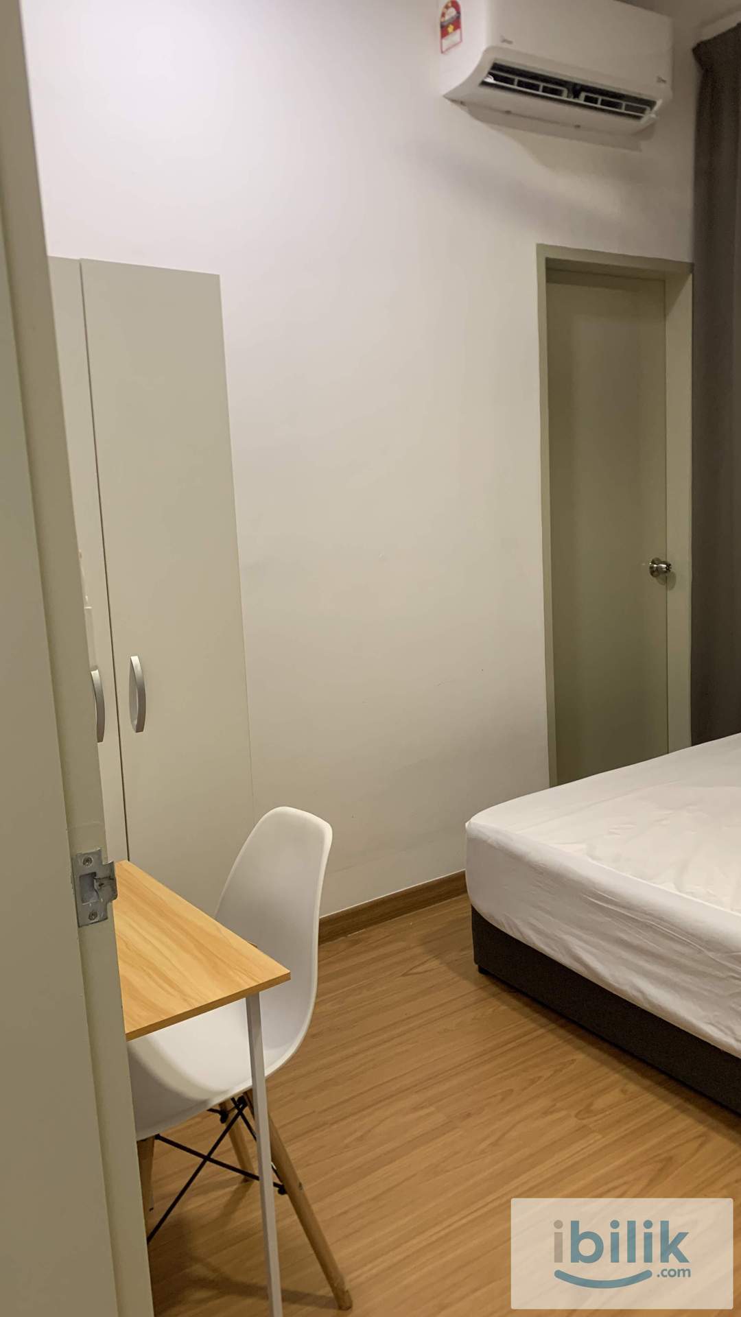 Kuchai Lama @ 216 Residence , Middle bedroom   - Image 8