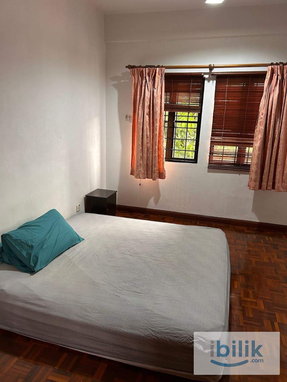 Master Room at Tiara Faber, Taman Desa - Image 1