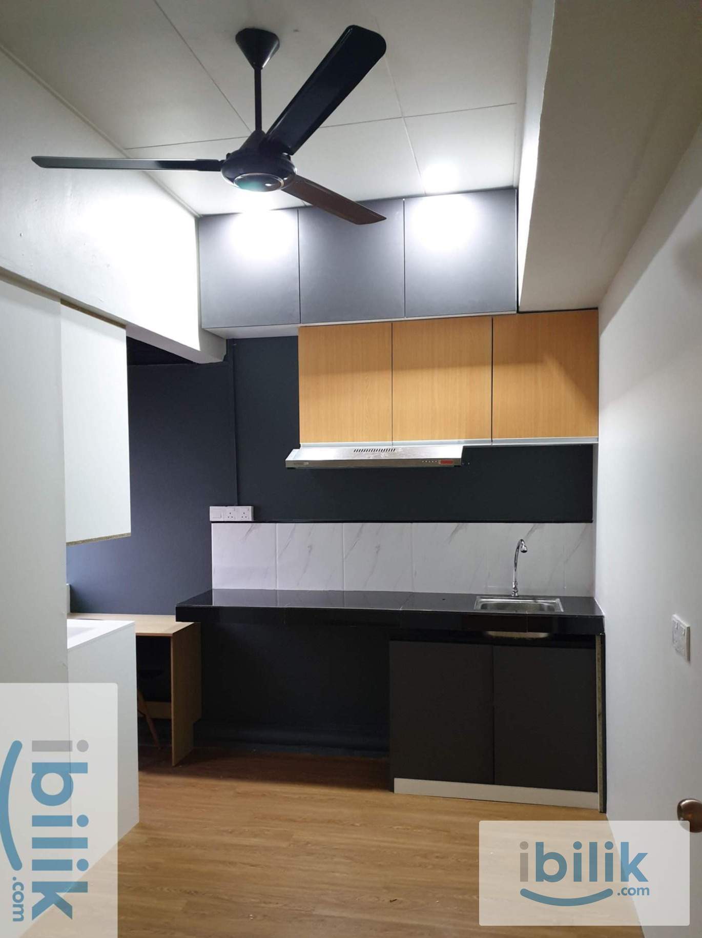 Pelangi Point Shop Apartment off Jalan Meru - Image 3